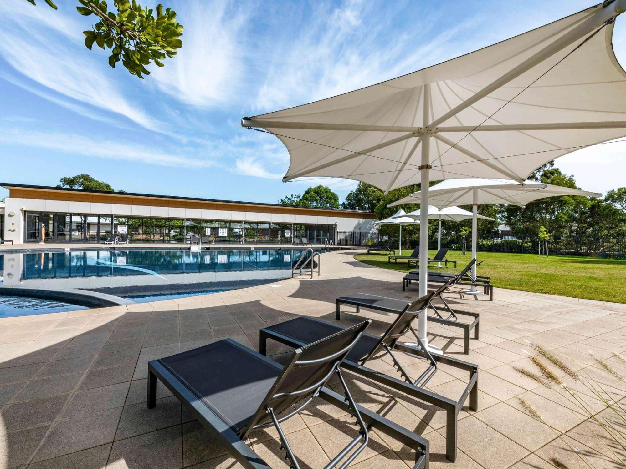 Mercure Kooindah Waters Central Coast Wyong Exterior foto